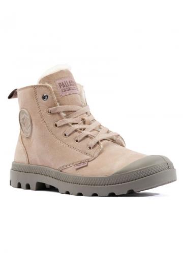 Ботинки на шнуровке