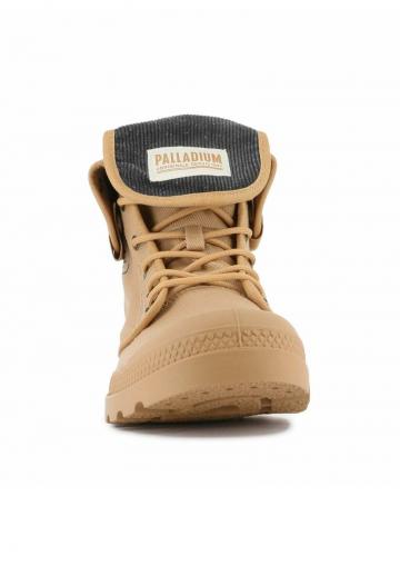 Ботинки на шнуровке