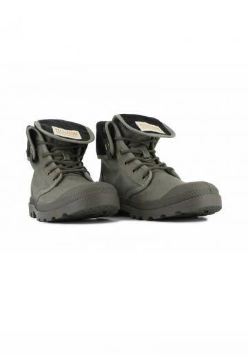 Ботинки на шнуровке