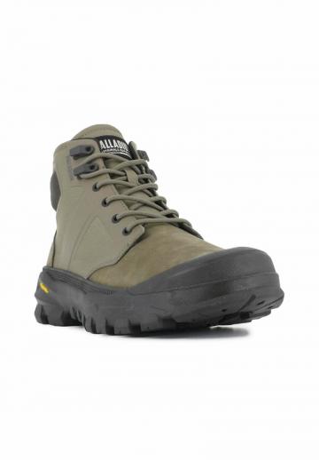 Ботинки на шнуровке