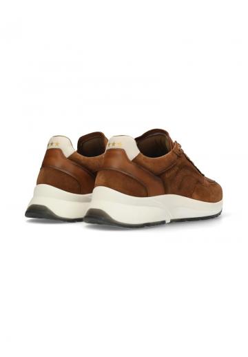 Тренировочные кроссовки