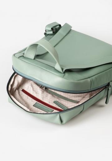 Кожаный рюкзак