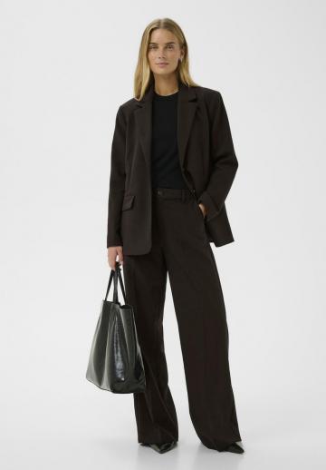 Короткое пальто