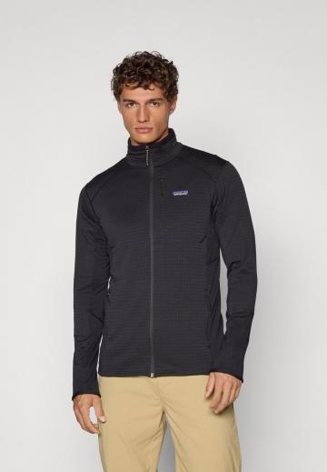 Спортивная куртка