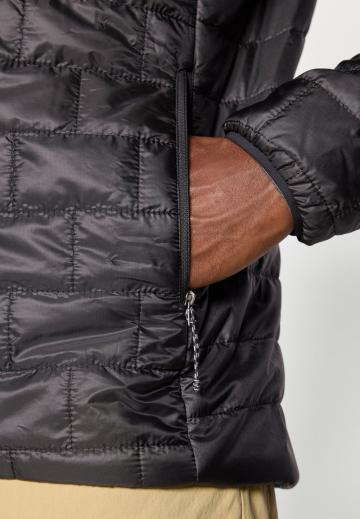 Спортивная куртка