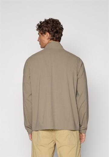 Куртка-дождевик