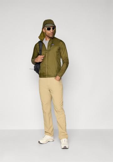 Куртка-дождевик