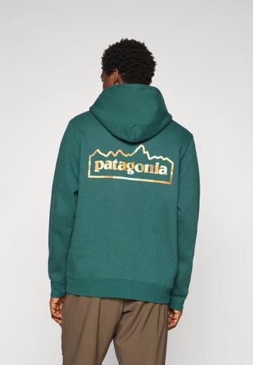 Спортивная кофта