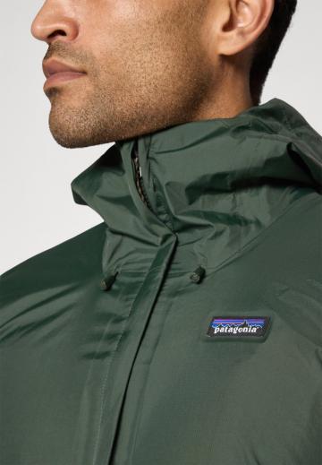 Куртка-дождевик