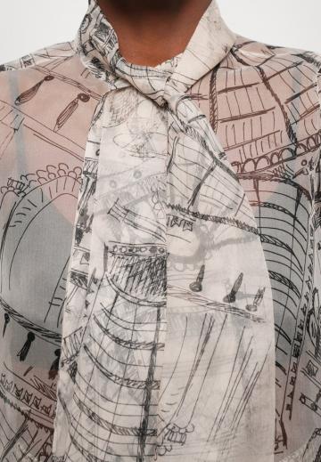 Шелковая блузка