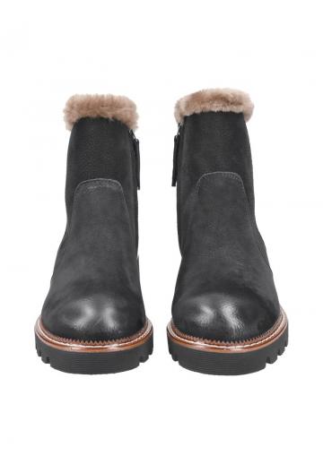 Зимние ботинки