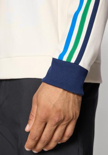 Спортивная кофта