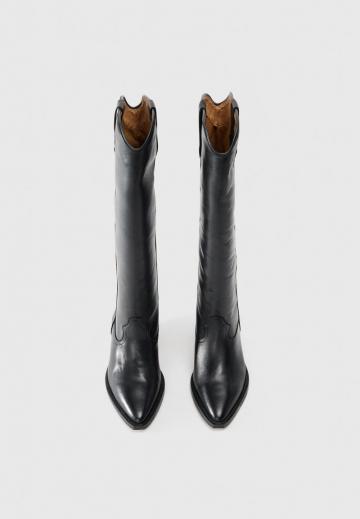 Ковбойские сапоги