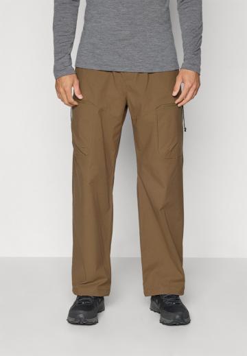 Спортивные штаны