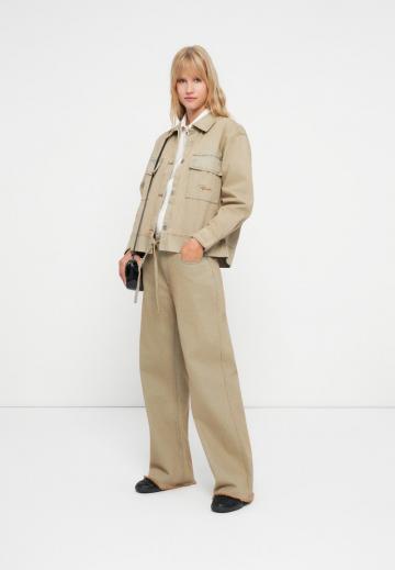 Джинсовая куртка