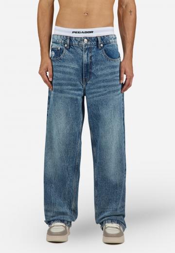 Свободные джинсы