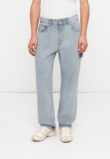 Свободные джинсы