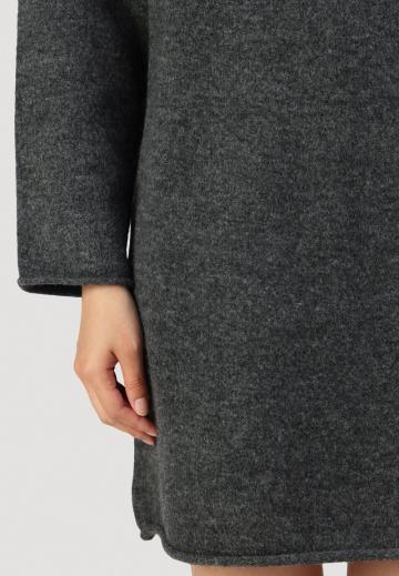 Вязаное платье