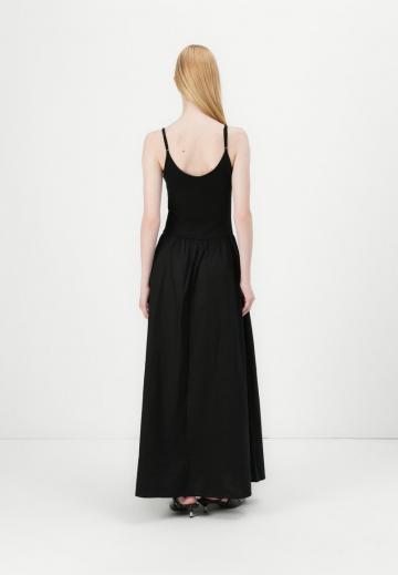 Длинное платье