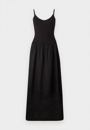 Длинное платье