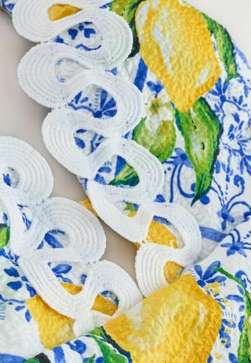 Слитный купальник