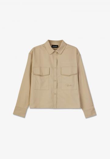 Куртка с накладнымит карманами