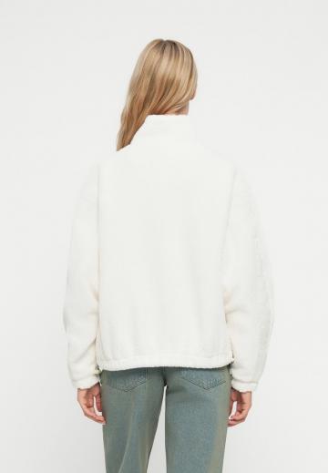 Флисовая куртка