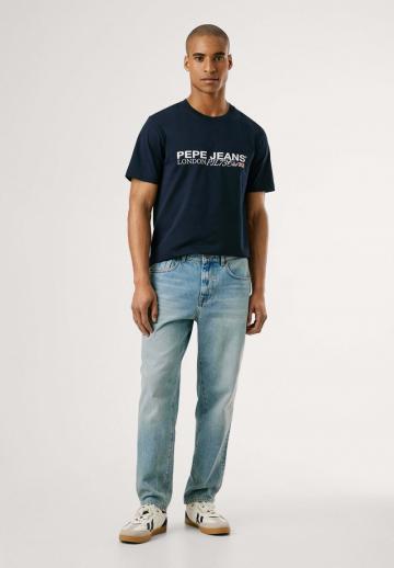 Прямые джинсы