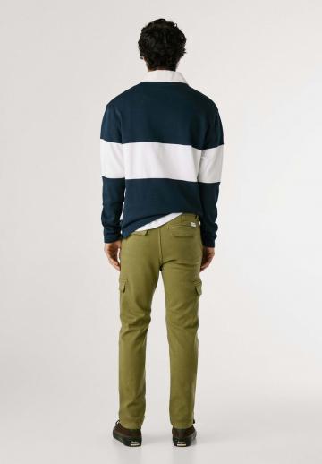 Брюки с накладными карманами