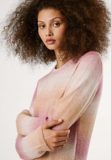 Вязаное платье