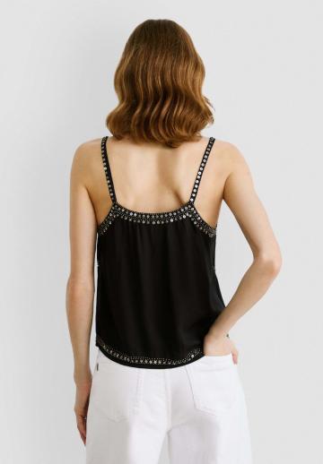 Топ на бретельках