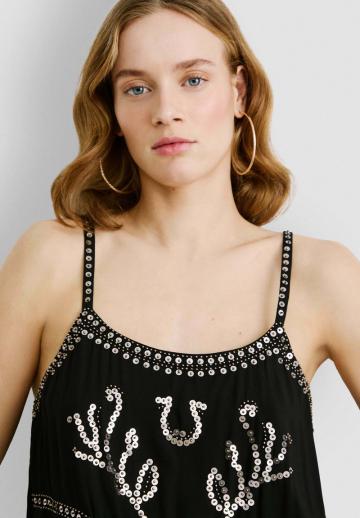 Топ на бретельках