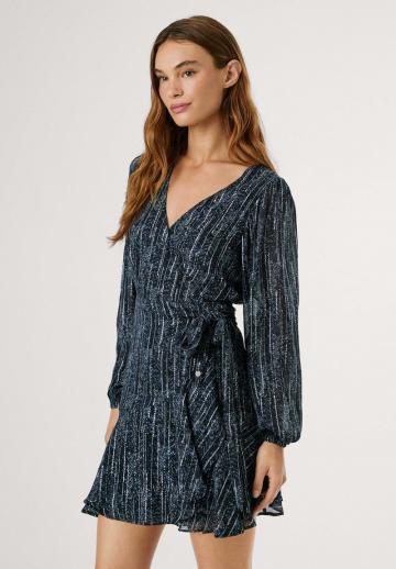 Короткое платье