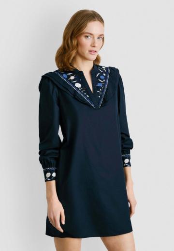 Короткое платье