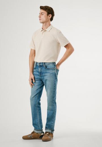 Прямые джинсы