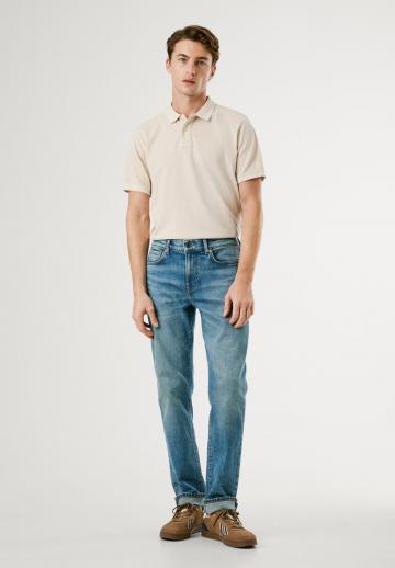 Прямые джинсы