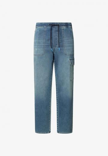 Прямые джинсы