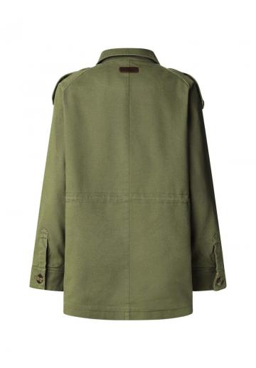 Куртка с накладнымит карманами