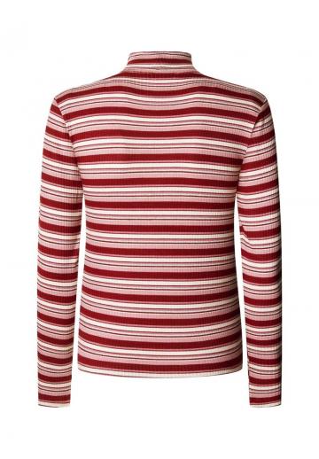 Пуловер в полоску