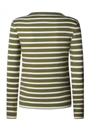 Пуловер в полоску