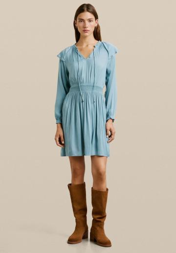 Короткое платье