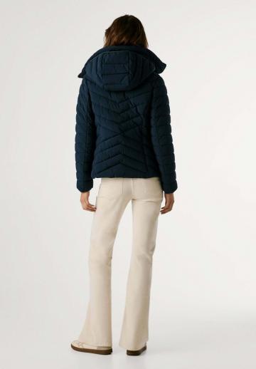 Зимняя куртка