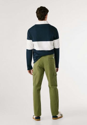 Брюки с накладными карманами