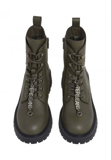Ботинки на шнуровке