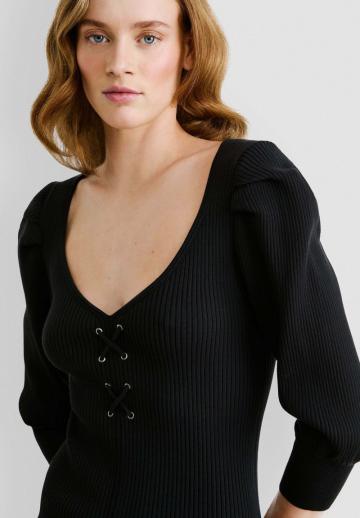 Платье футляр