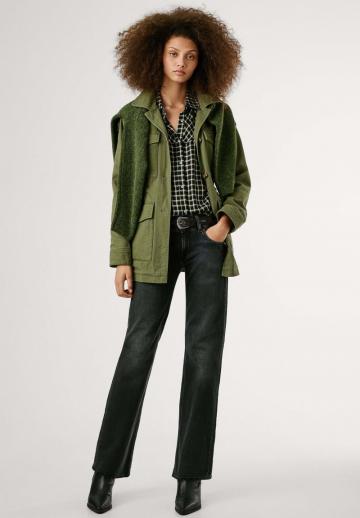 Прямые джинсы