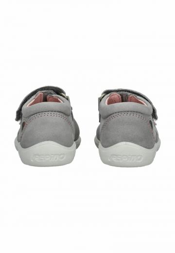 Детская обувь