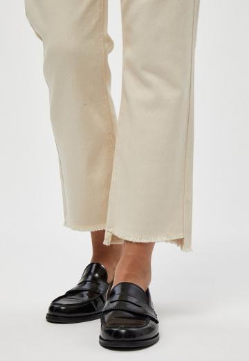 Клешеные брюки