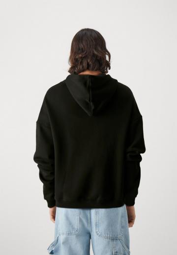 Пуловер с капюшоном