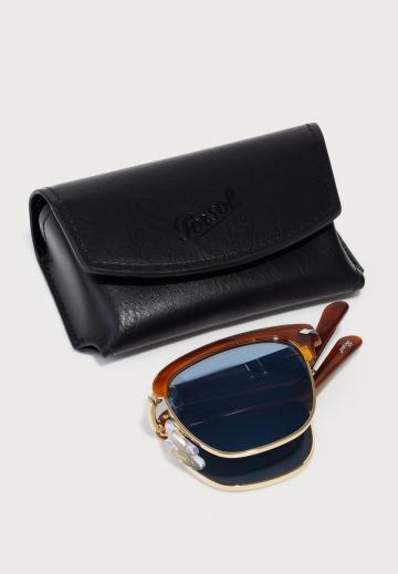 Солнечные очки